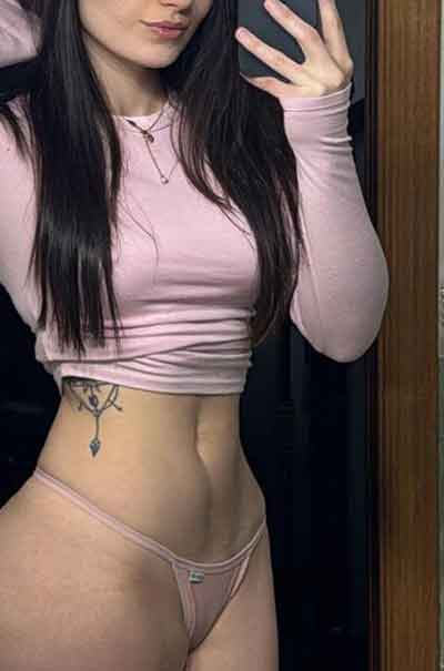 Lilly, 23 Jahre
