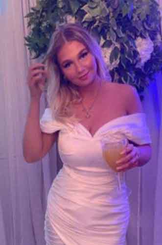 Carolin, 44 Jahre